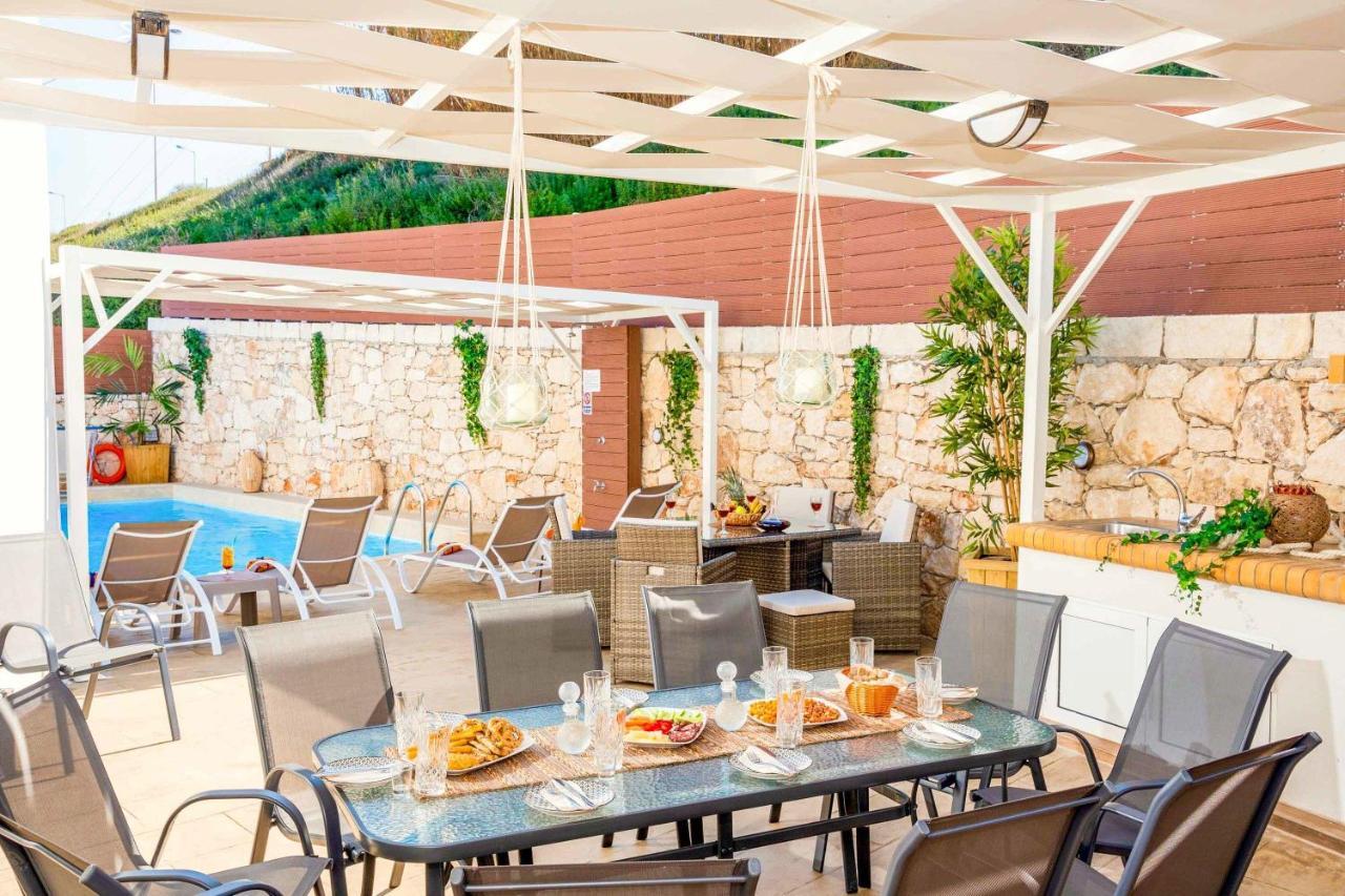 Villa Sky Skaleta Ngoại thất bức ảnh